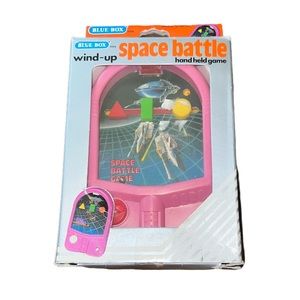VTG 1974 Blue Box Toys Wind-Up Space Battle Hand Held Game